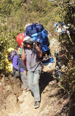 Nepal06_crew002