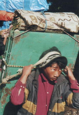 Nepal06_crew006b